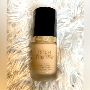 Too Faced - (NWOB) Foundation